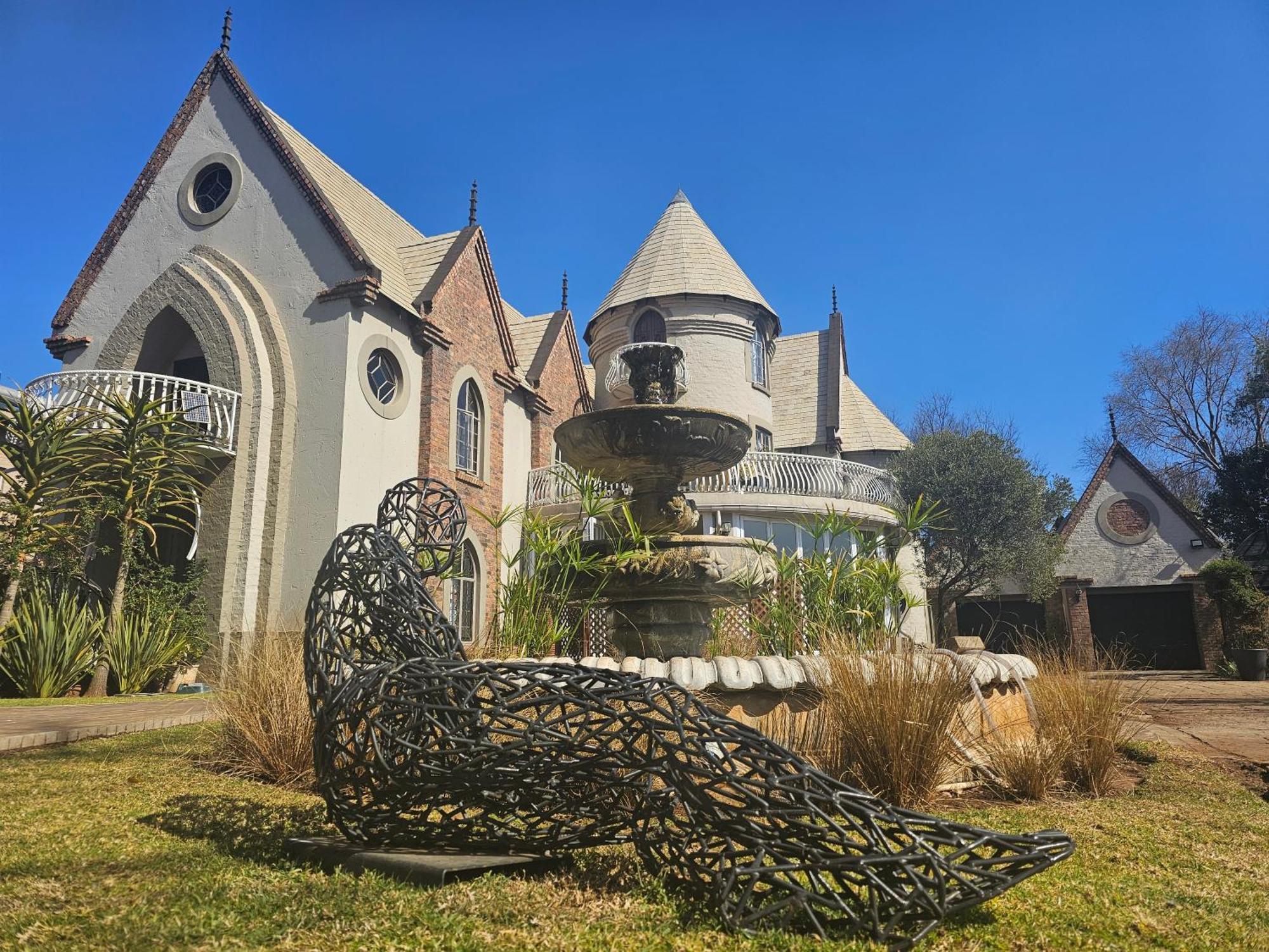 Castle Home Centurion Exterior photo